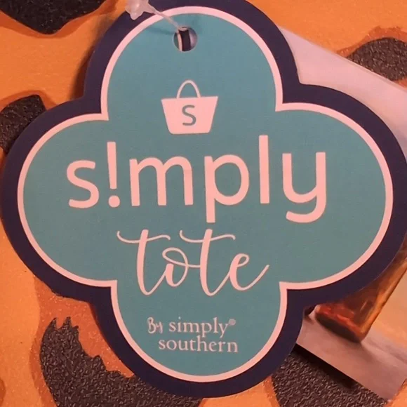 Simply Tote by Simply Southern - Picture 2 of 7